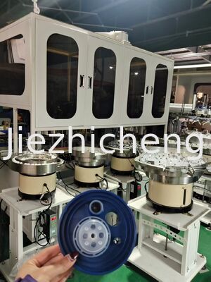 One-time waste liquid collection bag cover assembly machine