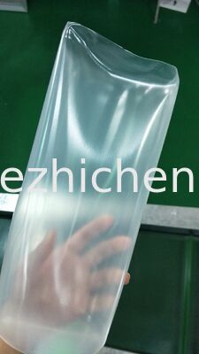 Drainage Bag Cutting Machine High Speed One Out Of Two Pieces 11 Seconds Automated Medical Bag Cutting Equipment CQJ001