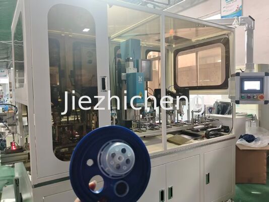 One-time waste liquid collection bag cover assembly machine